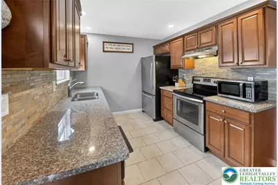 648 E Tilghman Street, Allentown, PA 18109 - Photo 5