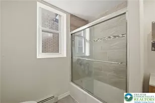 526 N 6th St, Allentown, PA 18102 - Photo 17