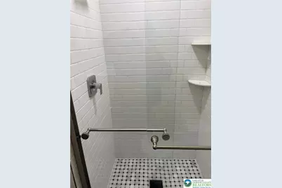 915 N 4th Street, Allentown, PA 18102 - Photo 17