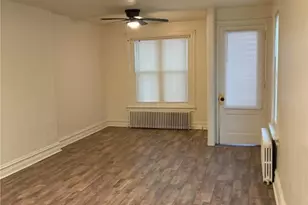 915 N 4th St, Allentown, PA 18102 - Photo 3