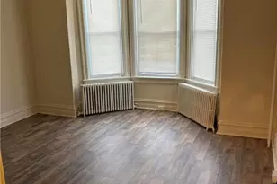 915 N 4th St, Allentown, PA 18102 - Photo 9