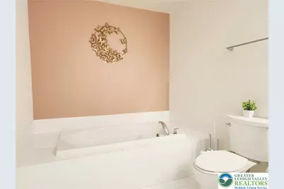 983 King Way, Upper Macungie Township, PA 18031 - Photo 31