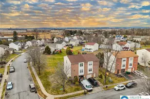 1 Olde Penn, Easton, PA 18045 - Photo 3