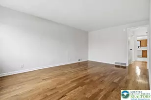 1437 Courtright Ave, Hellertown, PA 18055 - Photo 3