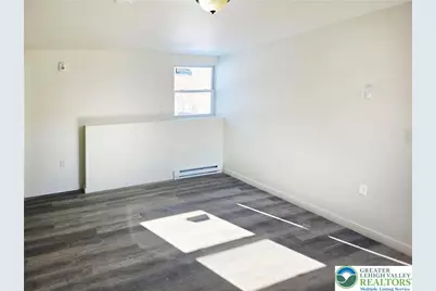 1401 Broadway #1, Fountain Hill, PA 18015 - Photo 3