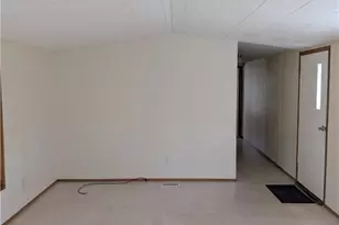 180 Hoffman Rd, Bushkill Twp, PA 18091 - Photo 5