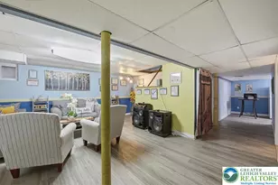 1390 Oakwood Dr, Hanover Twp, PA 18017 - Photo 25