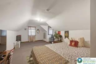 1390 Oakwood Dr, Hanover Twp, PA 18017 - Photo 19