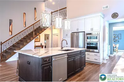 3814 Victors Way, Easton, PA 18045 - Photo 11