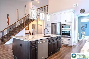 3814 Victors Way, Easton, PA 18045 - Photo 11