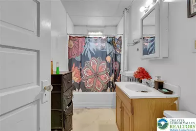 918 Washington Street, Easton, PA 18042 - Photo 17