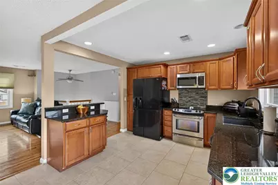 1386 Jefferson Street, Hellertown Boro, PA 18055 - Photo 3