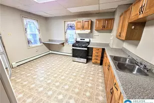 12 E 6th St, Jim Thorpe Boro, PA 18229 - Photo 11