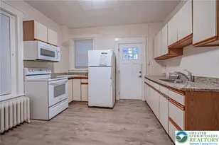 27 N West St, Allentown City, PA 18102 - Photo 9