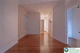 27 N West St, Allentown City, PA 18102 - Photo 3