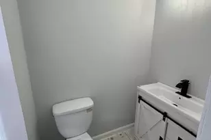 408 N 2nd St, Allentown, PA 18102 - Photo 13