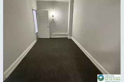 408 N 2nd Street, Allentown, PA 18102 - Photo 17