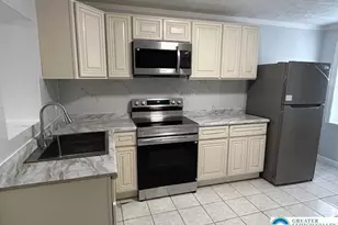 408 N 2nd St, Allentown, PA 18102 - Photo 11