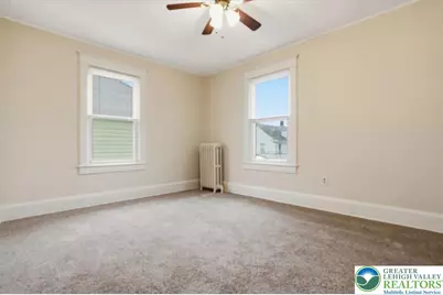 424 S 21st Street, Wilson, PA 18042 - Photo 23