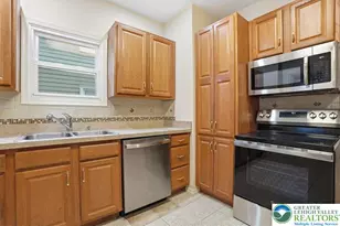 424 S 21st St, Wilson, PA 18042 - Photo 15