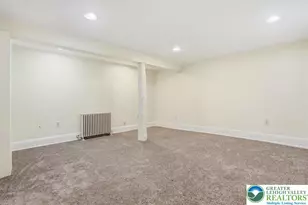 424 S 21st St, Wilson, PA 18042 - Photo 31