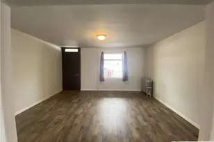 24 W Fell St, Summit Hill, PA 18250 - Photo 3