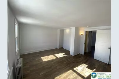 24 W Fell Street, Summit Hill, PA 18250 - Photo 9