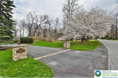 409 Colver Road, Bushkill Twp, PA 18064 - Photo 3