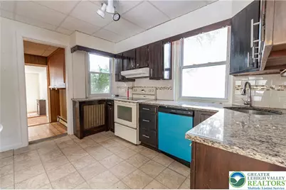 2020 Whitehall Avenue, South Whitehall Township, PA 18104 - Photo 17