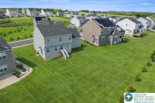 5037 Lilac Dr, North Whitehall Township, PA 18078 - Photo 3