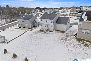 5037 Lilac Dr, North Whitehall Twp, PA 18078 - Photo 5