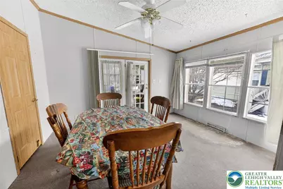 182 Greenbriar Drive S, East Allen Township, PA 18014 - Photo 9