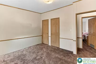 182 Greenbriar Drive S, East Allen Township, PA 18014 - Photo 15