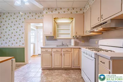 2041 W Highland Street, Allentown City, PA 18104 - Photo 5