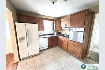 1655 Chippendale Circle, Hanover Twp, PA 18017 - Photo 15