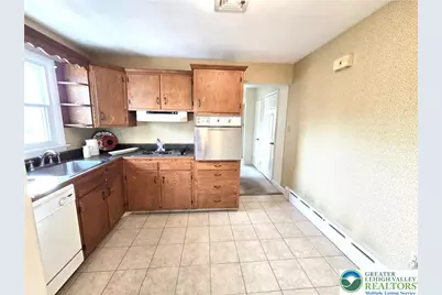 1655 Chippendale Circle, Hanover Twp, PA 18017 - Photo 13