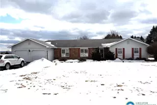 3116 Rick Rd, Schnecksville, PA 18078 - Photo 1