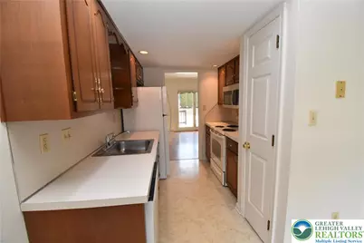 553 Ponds Edge Lane, Allentown City, PA 18104 - Photo 7