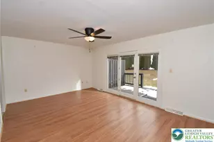 553 Ponds Edge Ln, Upper Macungie Township, PA 18104 - Photo 3