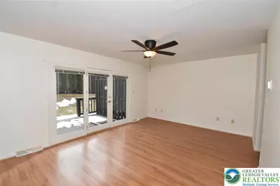 553 Ponds Edge Lane, Allentown, PA 18104 - Photo 5