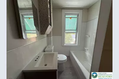 146 E Center #2, Nesquehoning, PA 18240 - Photo 7