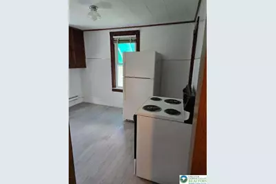 146 E Center #2, Nesquehoning, PA 18240 - Photo 9