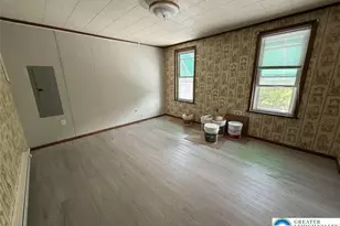 146 E Center, Nesquehoning, PA 18240 - Photo 3