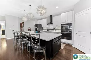 3465 Treeview Dr, Emmaus, PA 18049 - Photo 5