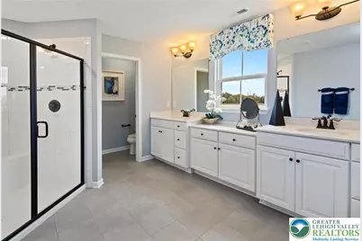 1606 Watson Loop, Upper Macungie Township, PA 18051 - Photo 7