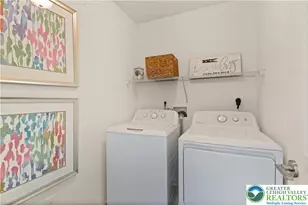 4 Lone Fox Ln, Easton, PA 18045 - Photo 33