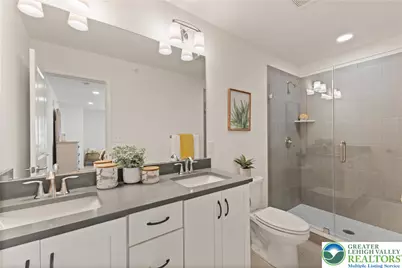 4 Lone Fox Lane #106, Easton, PA 18045 - Photo 25