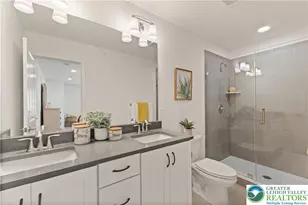 4 Lone Fox Ln, Easton, PA 18045 - Photo 25