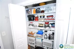 1258 Briarwood Ln, Easton, PA 18040 - Photo 9