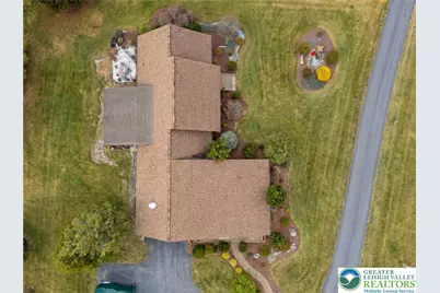 3061 Pheasant Drive, Moore Township, PA 18067 - Photo 7